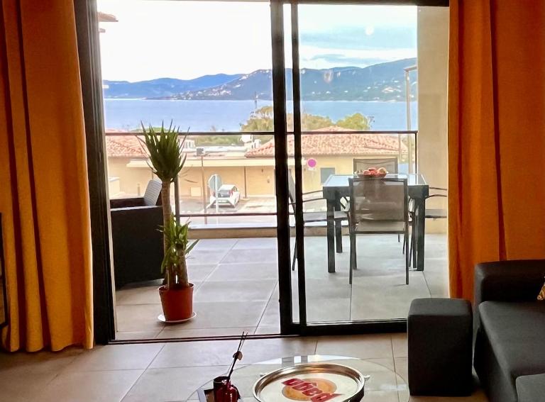 Superbe T3 vue mer - Bed and Breakfast Propriano