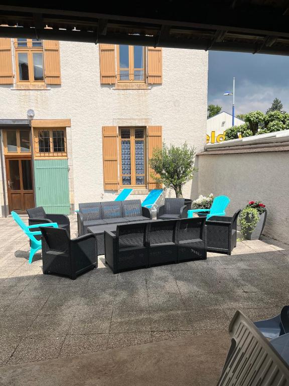 Maison de ville 13 couchages à 5 minutes du Pal - B&B Dompierre-sur-Besbre