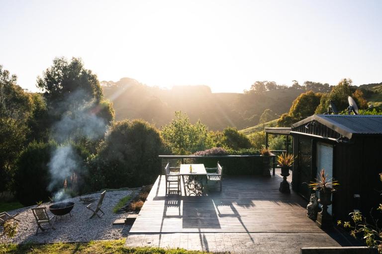 Bunjil Retreat - Couples Getaway with Sauna - B&B Apollo Bay