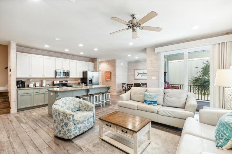 Bottlenose Beach House - B&B Gulf Shores