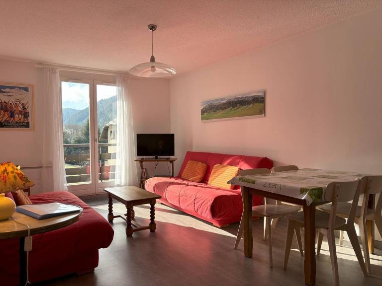 Appartement cosy, balcon sud, 2 chambres, parking gratuit à 10 min du centre et proche ski ! - FR-1-548-4 - B&B Villard-de-Lans