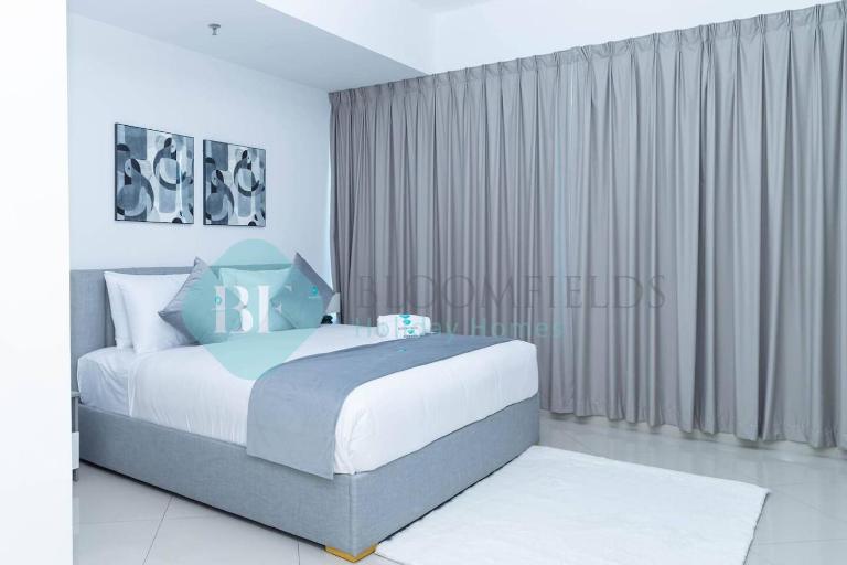 Bloomfields 1br Ocean View In Oceanscape - Bed and Breakfast Abu Dhabi