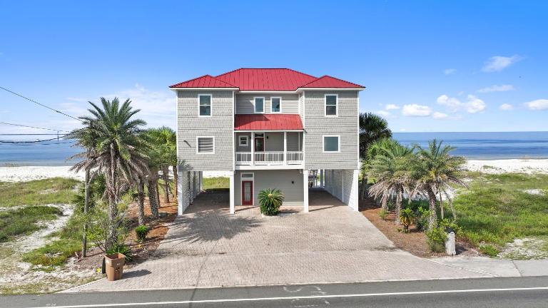 Available for Season! St Joe A-Go-Go - Gulf Front - Pet-Friendly - Bed and Breakfast Port Saint Joe
