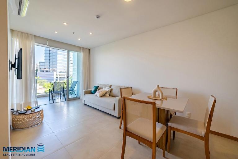 302 Emerald! Brand new and steps from the Shopping del Sol! - Chambres d'hôtes Asunción