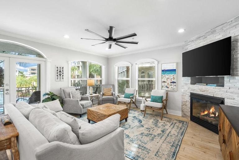 Available for Season. Gone Coastal at Seacrest - Bed and Breakfast Inlet Beach