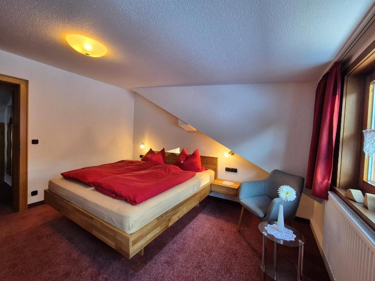 "Landhaus Kennerknecht" - B&B Obermaiselstein