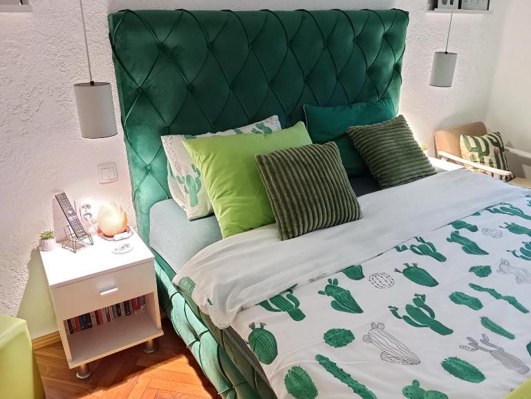 Green Cactus Rooms - unique and cozy house - Ferienwohnung Senta