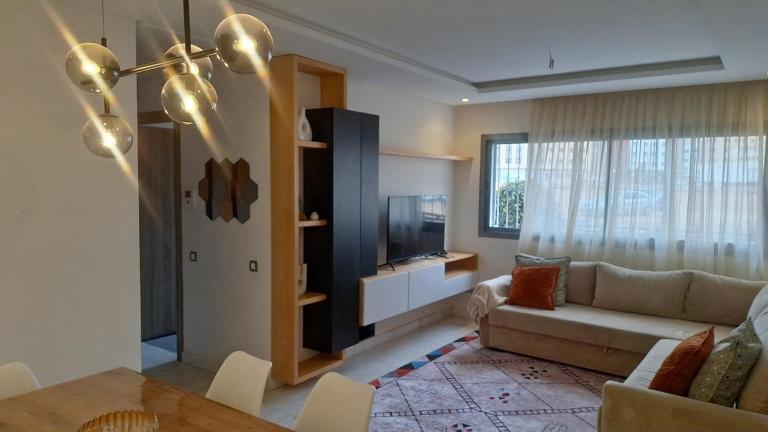 Bel appartement familial résidence sécurisée - B&B Casablanca