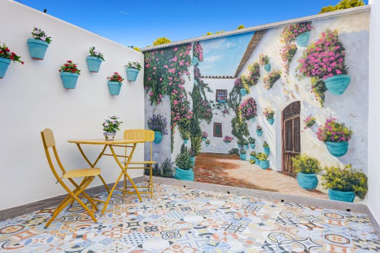 Andalusian Apartment By Seric, 15' walking to the beach - B&B Torremolinos
