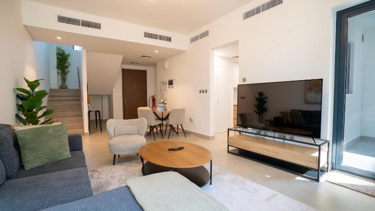 Luxury Villa Escape Comfort at Its Best - Bed and Breakfast Abu Dhabi