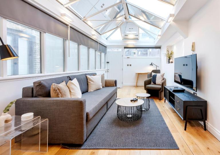 2 Bedr, 3 Beds, 2 Bath Covent Garden 3-min subway - Ferienwohnung London