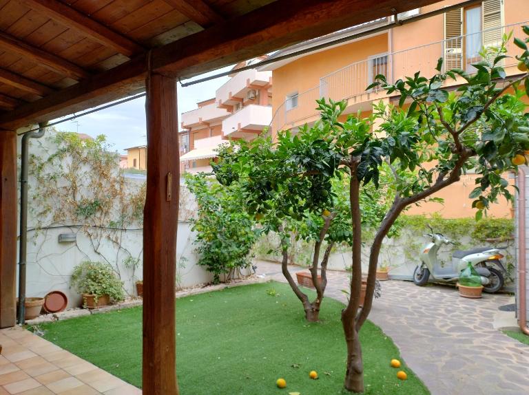 Casa INDIPENDENTE - B&B Arzachena