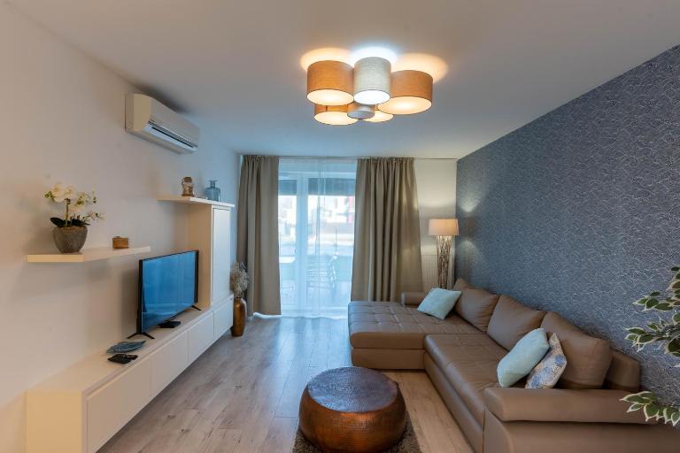 Beach and Garden apartment - B&B Fonyód