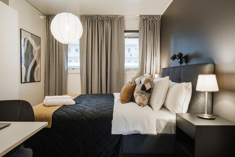 Guestly Homes - 1BR Scandinavian Comfort - B&B Piteå