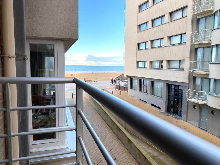 Ensor Holiday - Ferienwohnung Ostende