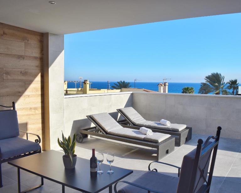 Casa del puerto, encanto junto al mar - B&B Estepona