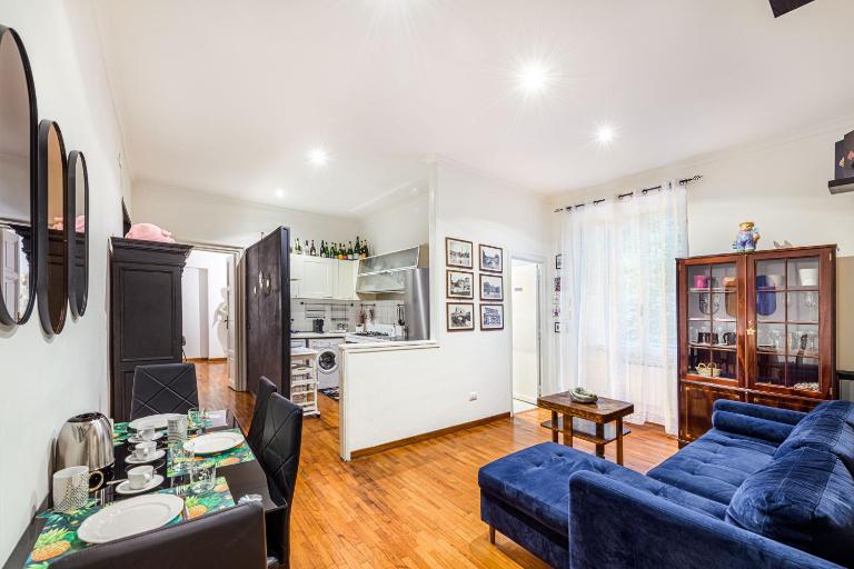 Giulia Apartment - Ferienwohnung Rom