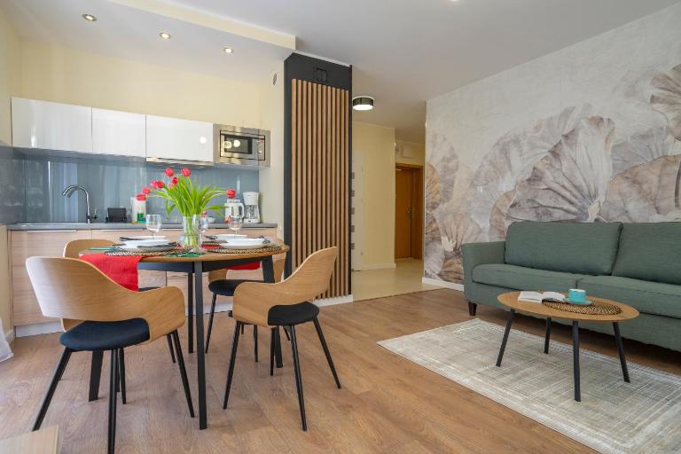 Karkonosky Apartamenty - Górska Oaza - B&B Szklarska Poręba