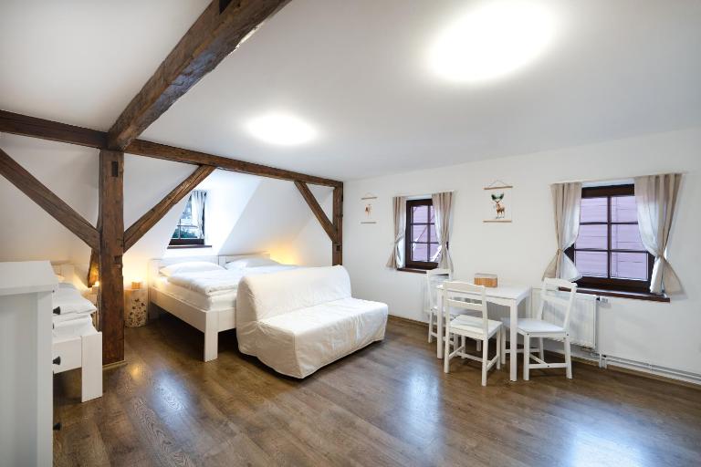 Avama - apartmány Srní - B&B Srní