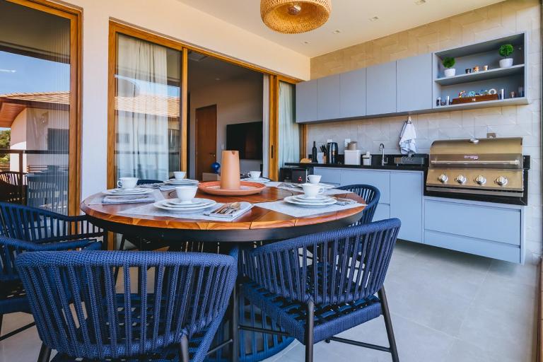 Novíssimo com Varanda Gourmet 10 min a pé da praia - Ferienwohnung Itacimirim