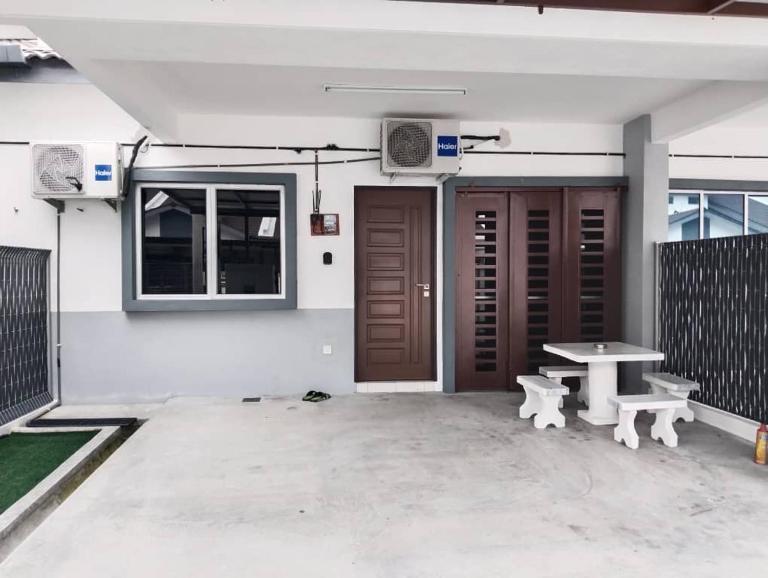 Nufa homestay-seri iskandar - B&B Seri Iskandar