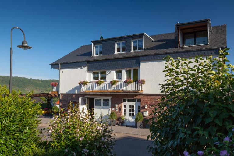 Ferienweingut Jürgen Beth Parterre - Bed and Breakfast Kröv