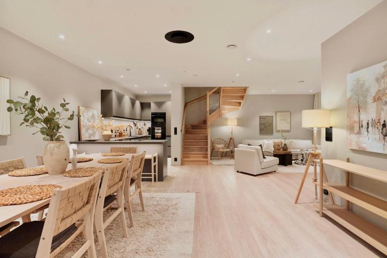 Luxurious Villa in the heart of Bergen with private parking - B&B Bergen