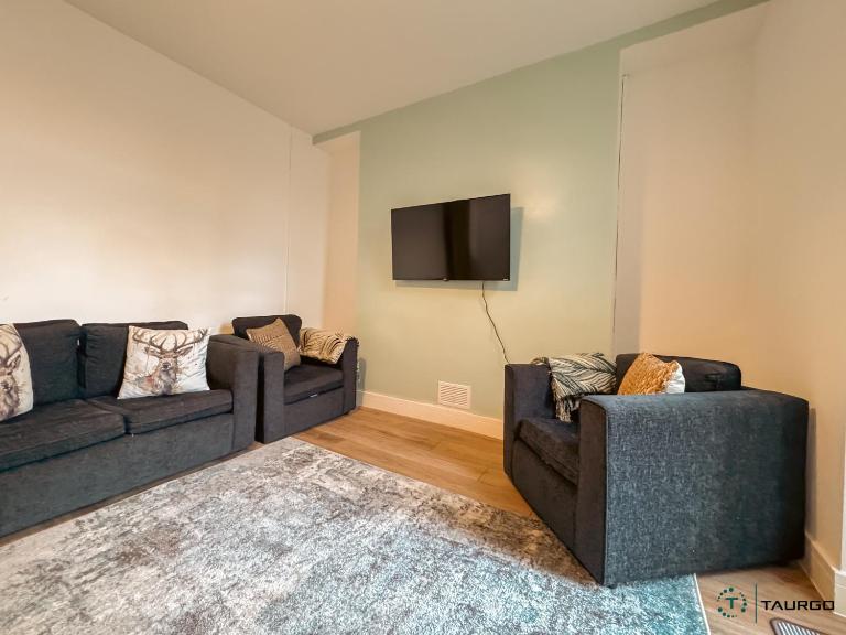 Fern House - Dowlais - B&B Merthyr Tydfil