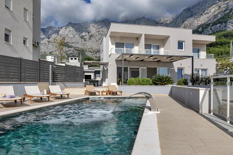 Villa Minkini - Makarska Exklusiv - Bed and Breakfast Makarska