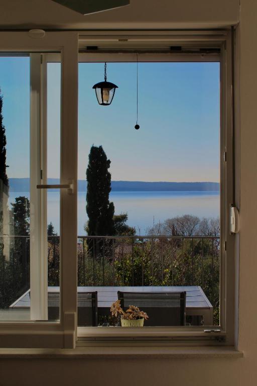 Seaview House Fiore Paklenica - Bed and Breakfast Starigrad