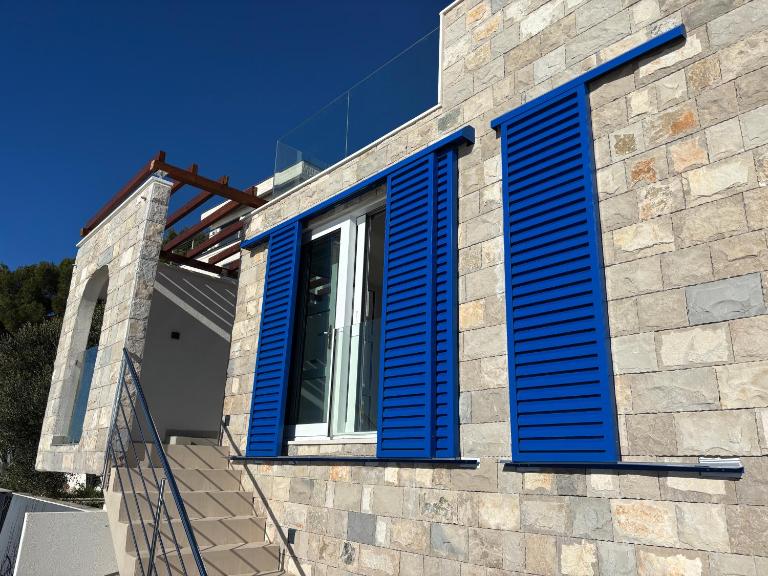Olive Tree Apartment - Chambres d'hôtes Komarna
