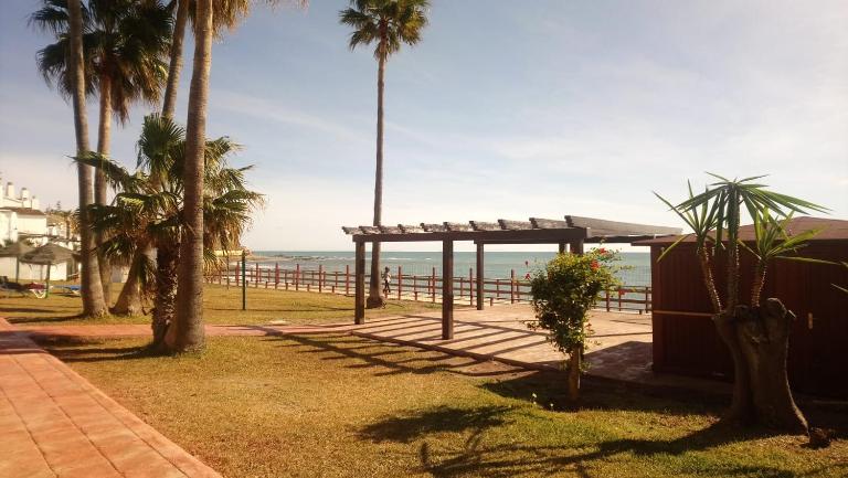 Mansión Alhamar Beachfront - B&B Sitio de Calahonda