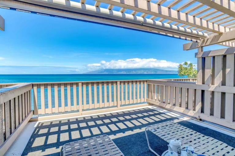 A9 Direct Oceanfront 2 Level 2 Lanai Amazing Views Sunsets & AC Comfort - Ferienwohnung Lāhainā