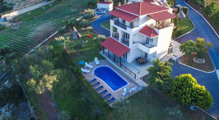 Villa Angelika two-storey house with pool for 7 - B&B Goúves