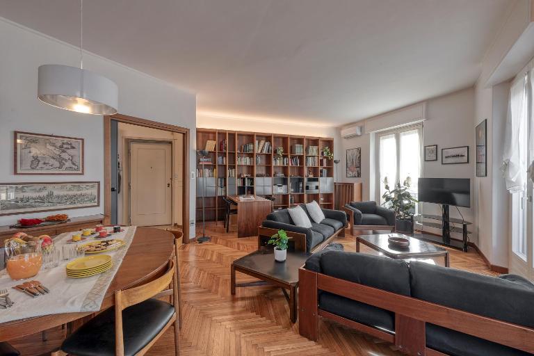 Otto Novembre, 3 Ampio ed Elegante con vista - B&B Milan