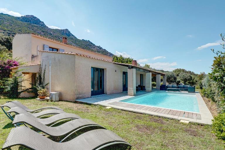 Villa Marielle - 360 m² avec piscine privé - Ferienwohnung Belgodere