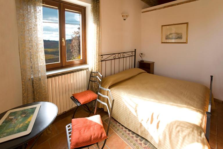 Agriturismo Antichi Poderi Gallina - B&B Neive