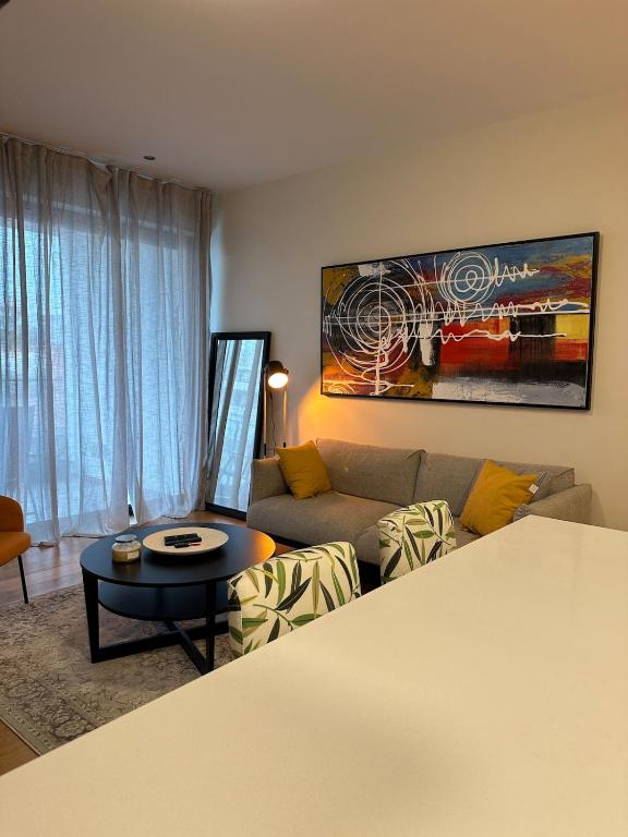 Lux Hub Spot-Νear European Uni Engomi - B&B Nicosia