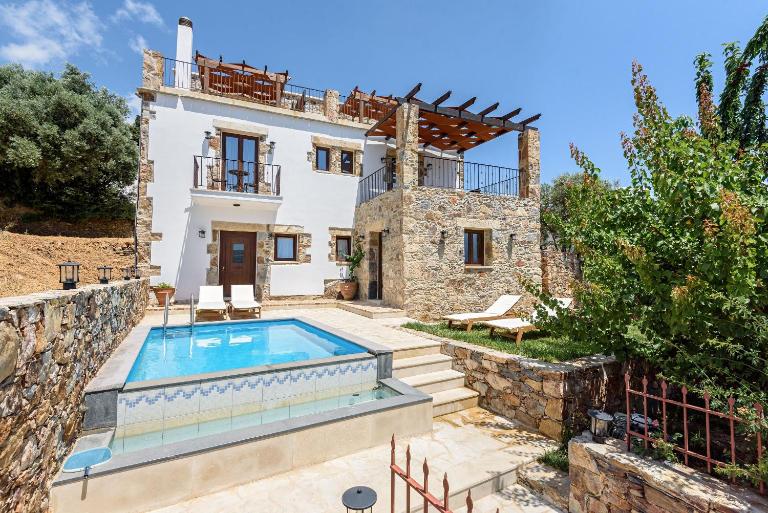 Minos Country Living Apartments - B&B Agriles