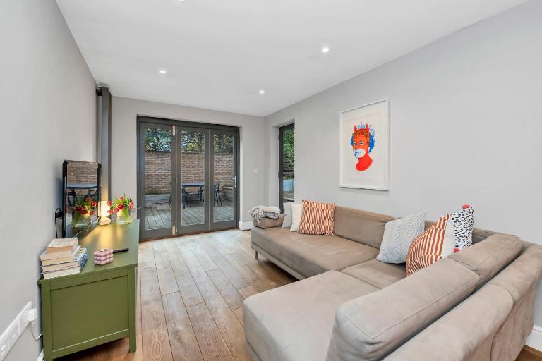 7D Albert St - sleeps 4 guests with parking on request - Ferienwohnung Bury St Edmunds