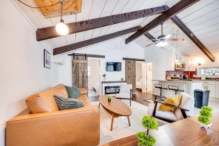 9 Mi to Cranmore Mtn Resort: 'Lofty Dreams' Cabin - Ferienwohnung Center Conway