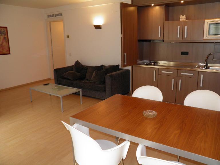 Apartaments Sant Jordi Fontanella - B&B Barcelona