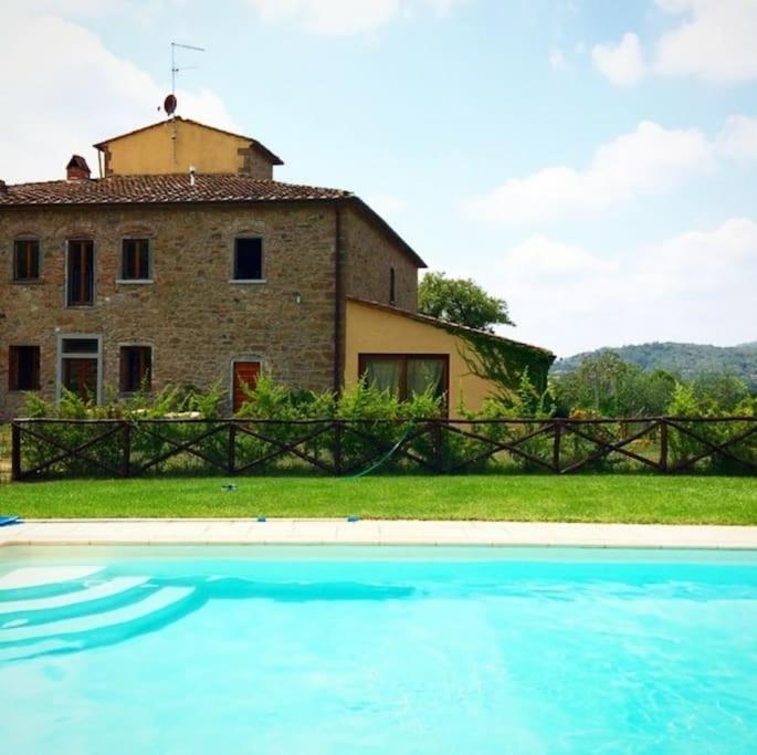 Il Casone - villa con piscina - B&B Badia A Ruoti