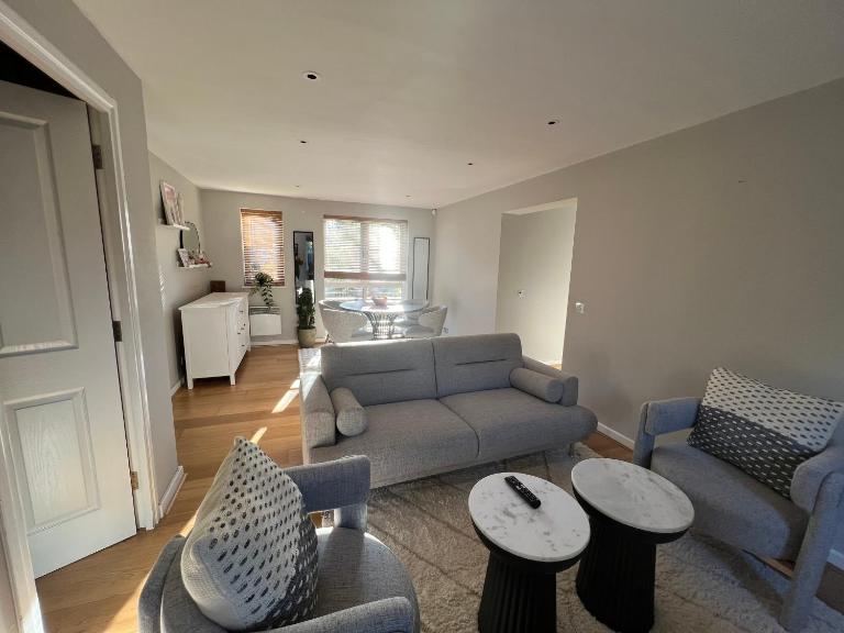 Luxurious 2 bed 2 bath apt with parking in Blackheath, London - B&B Londra