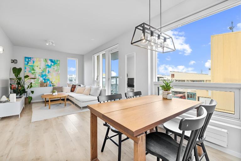 Peaceful new apt next to Sky Lagoon - Bed and Breakfast Reykjavik