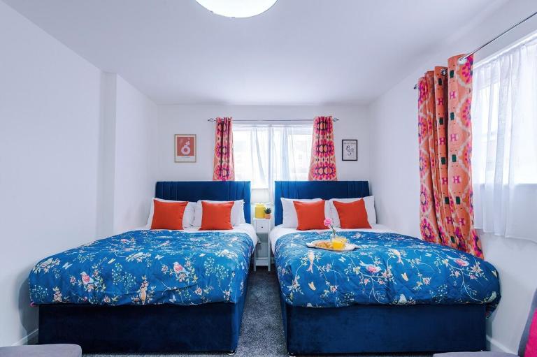 Jephsons Lodge Studio 3 - Free Netflix, Parking, WiFi - B&B Royal Leamington Spa