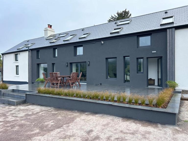 Ballyvourney Farmhouse - B&B Macroom