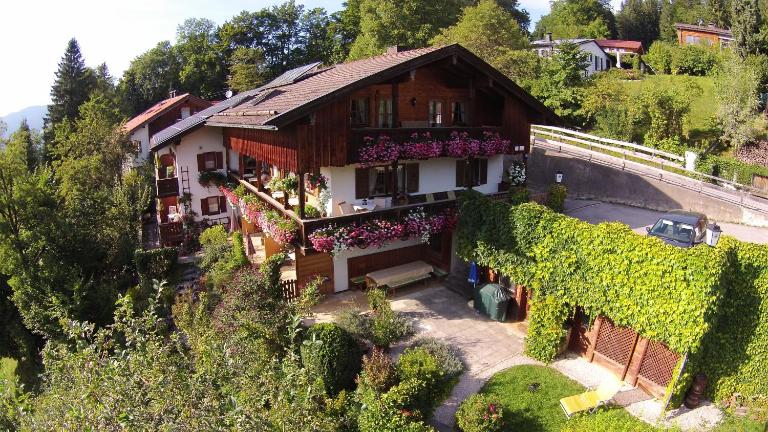 Gästehaus Sonnenbichl - B&B Fischbachau