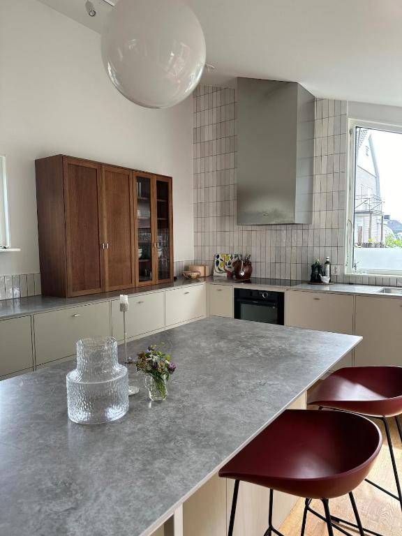 Modernt boende med perfekt läge i Jönköping - Bed and Breakfast Jönköping