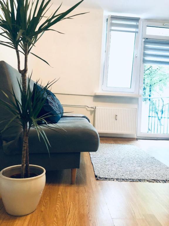 Cozy Studio in Central Katowice with Free Parking and Wi-Fi - Ferienwohnung Kattowitz